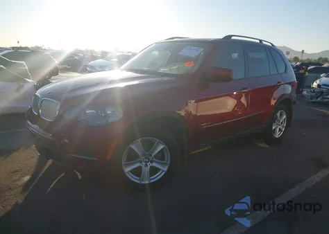 2012 BMW X5 xDrive35D z USA, uszkodzony, nr VIN 5UXZW0C54CL663456